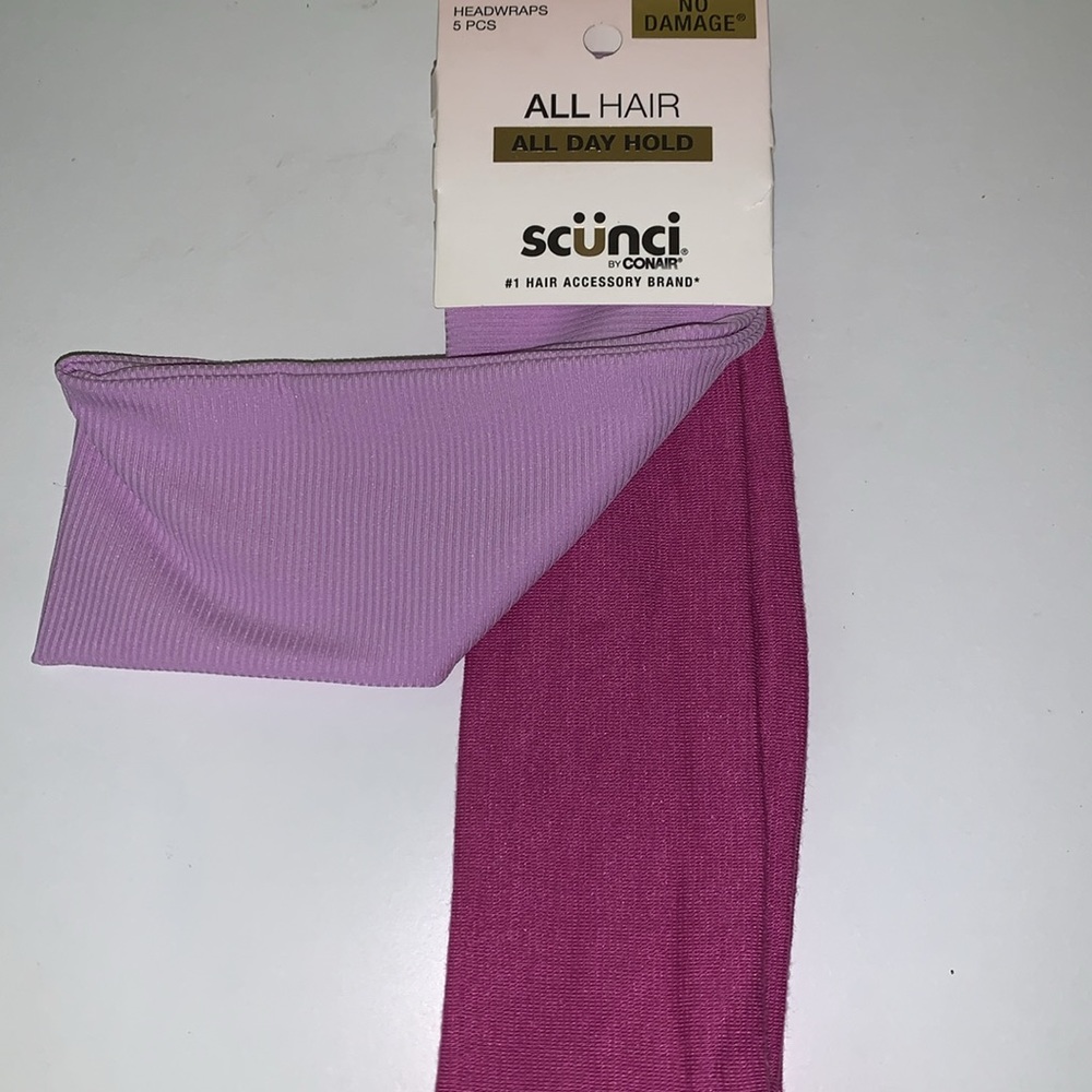 Scunci 2 headbands